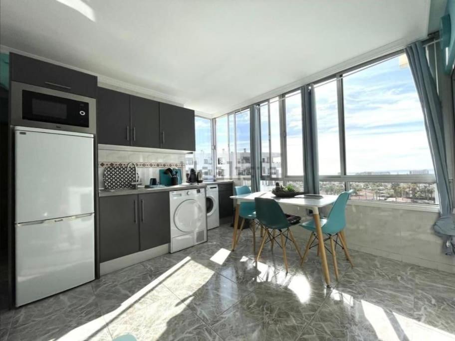 Traumhafte Wohnung Mit Panoramablick Und Pool Плайя-дель-Инглес Экстерьер фото